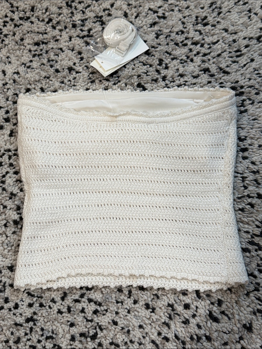 A&F Strapless Top - Picture 5 of 7